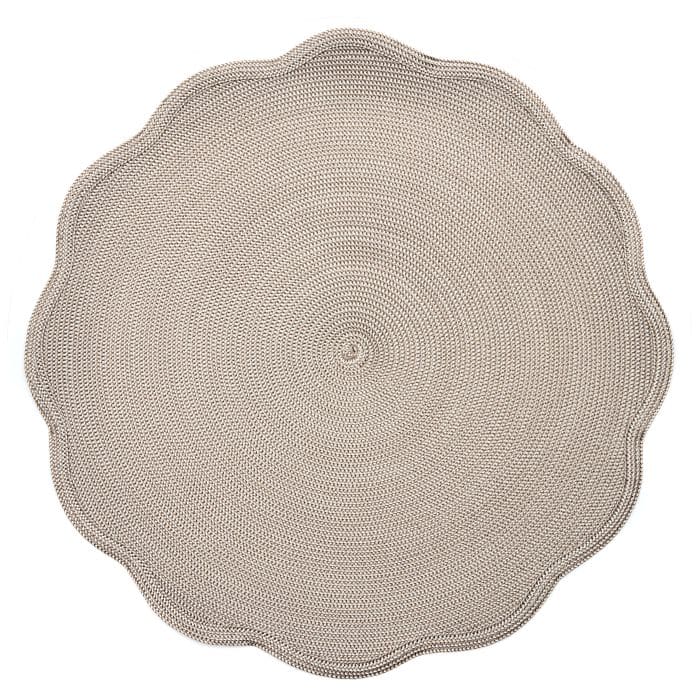 Hornbuckle and Saffo Wedding Registry: Deborah Rhodes Scalloped Placemat